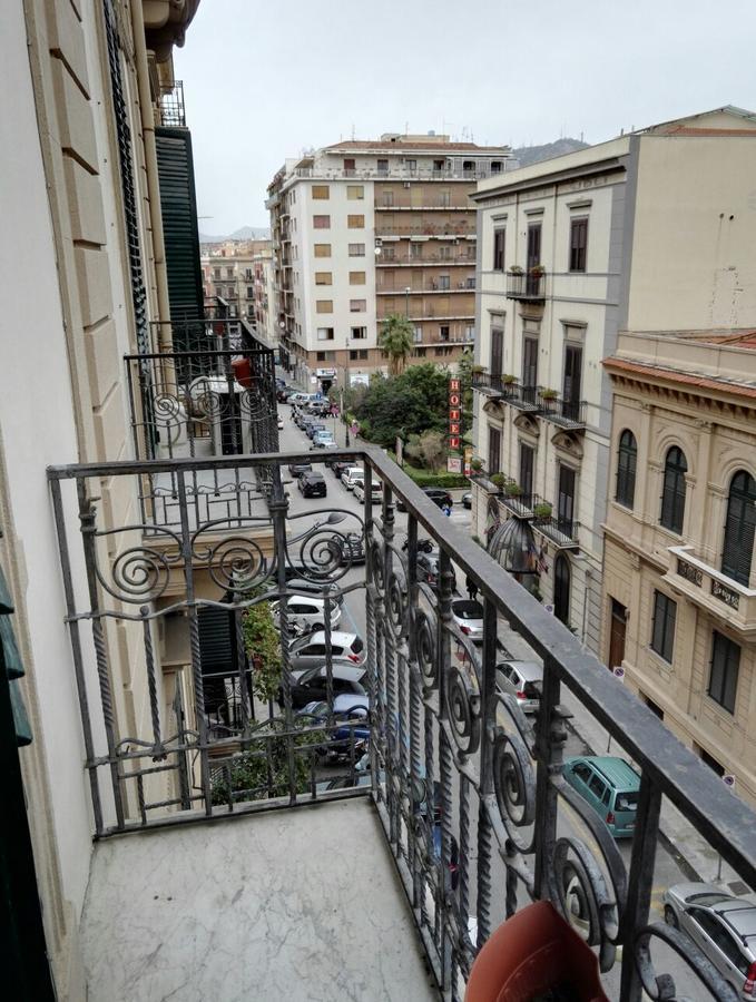 Beautiful Life Bed and Breakfast Palermo Exteriör bild